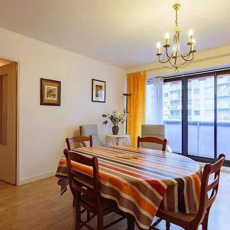 Biarritz, 3 Pièces, 4 Personnes - Fr-1-3-550