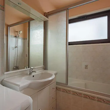 Διαμέρισμα Lumineux Avec Balcon Et Parking Proche Plage A - Fr-1-3-550 Μπιαρίτζ