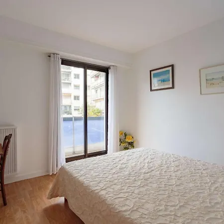 Lumineux Avec Balcon Et Parking Proche Plage A - Fr-1-3-550 Μπιαρίτζ